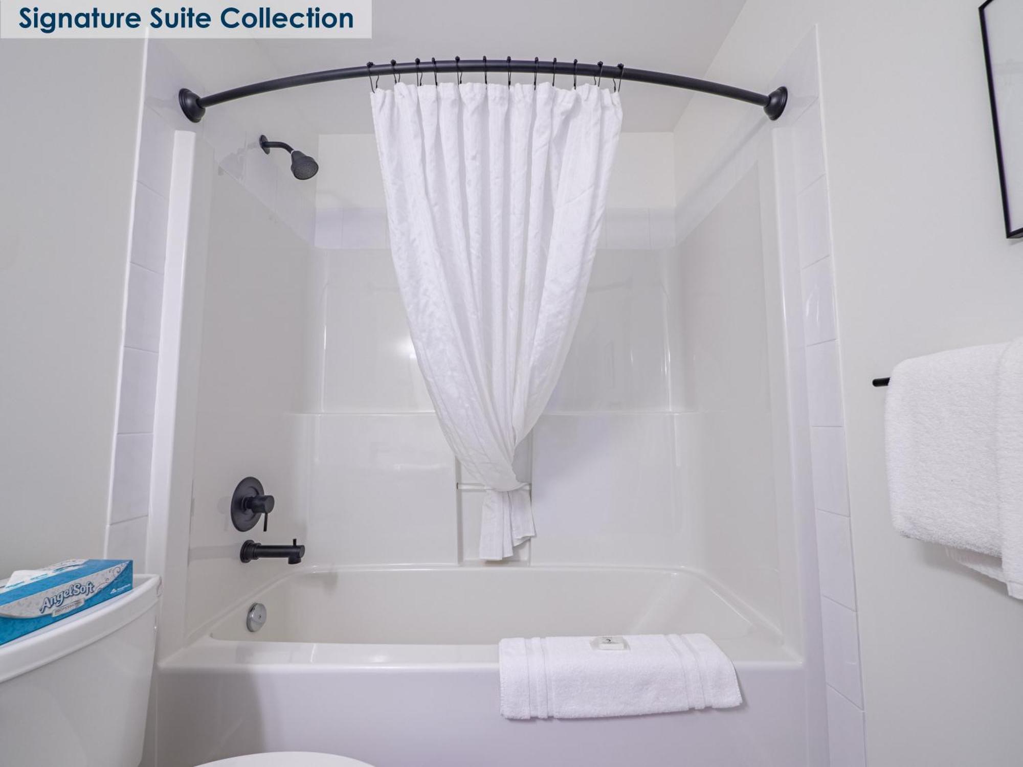Waters Edge Shoreside Suites Ucluelet Eksteriør bilde