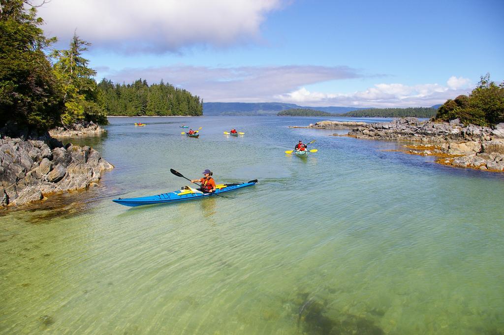 Waters Edge Shoreside Suites Ucluelet Eksteriør bilde